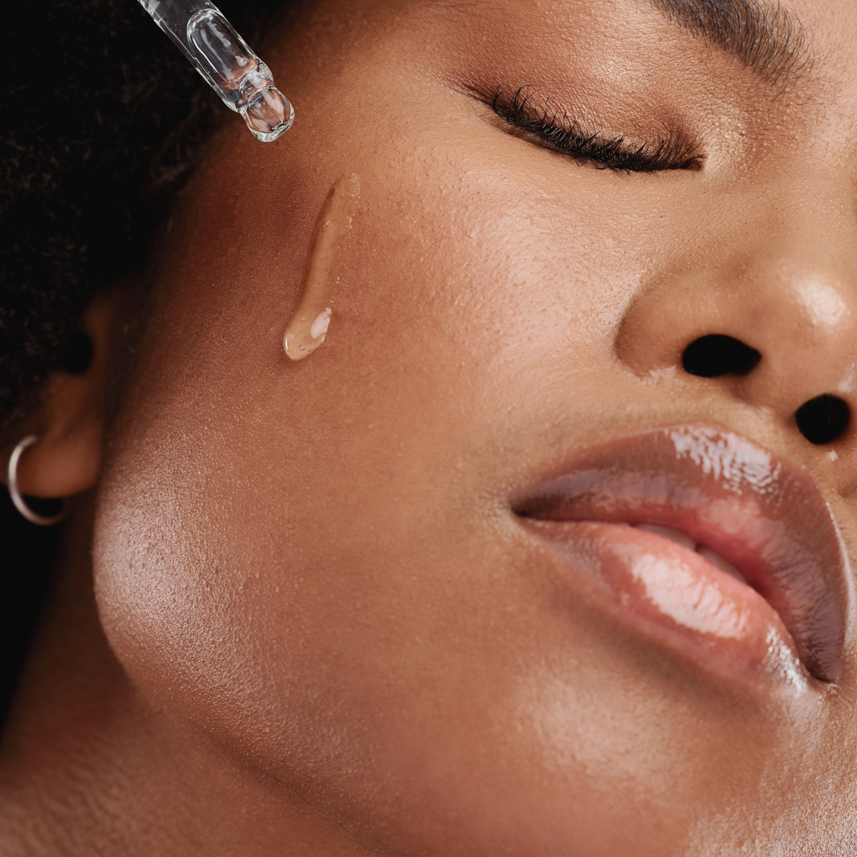 HYDRA hydrating serum applied to skin, daily humectant treatment
